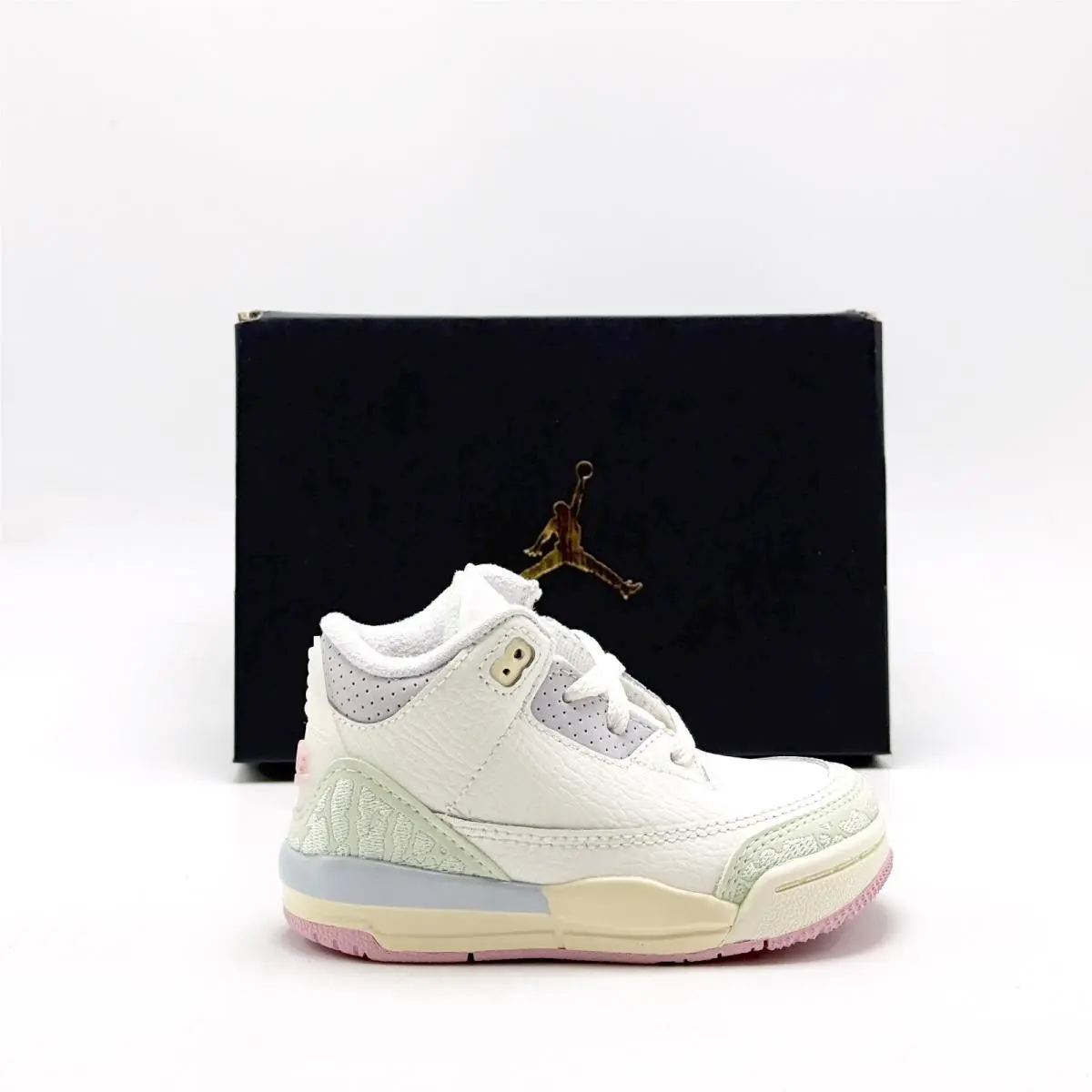 Nike shoes - Air Jordan 3 - Air - Ivory 5