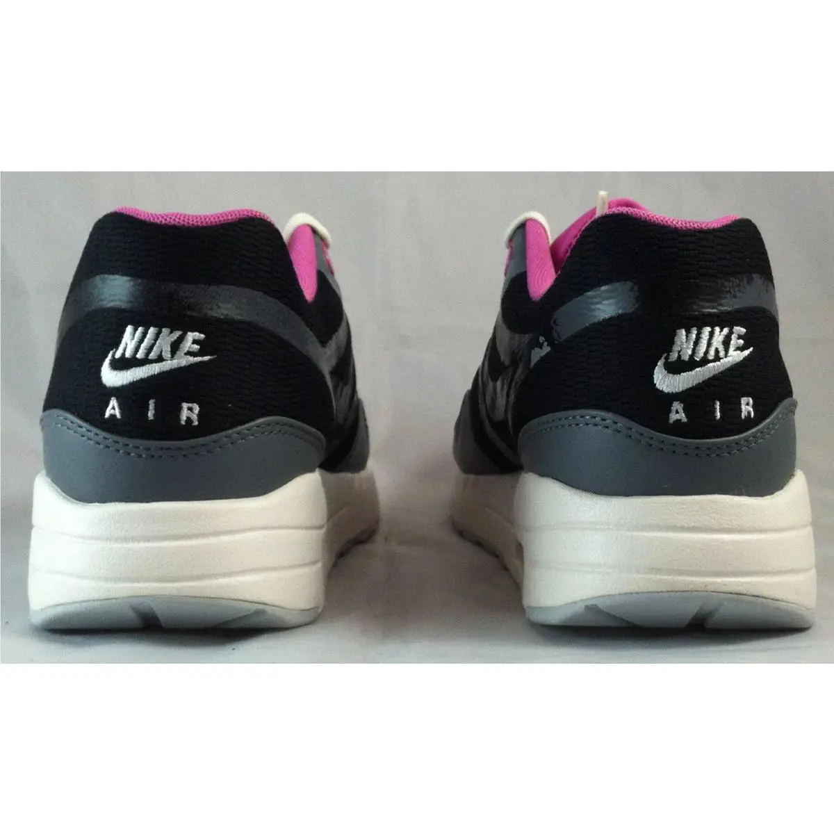 Nike shoes - Black 8