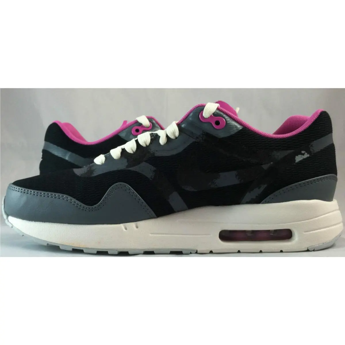 Nike shoes - Black 5