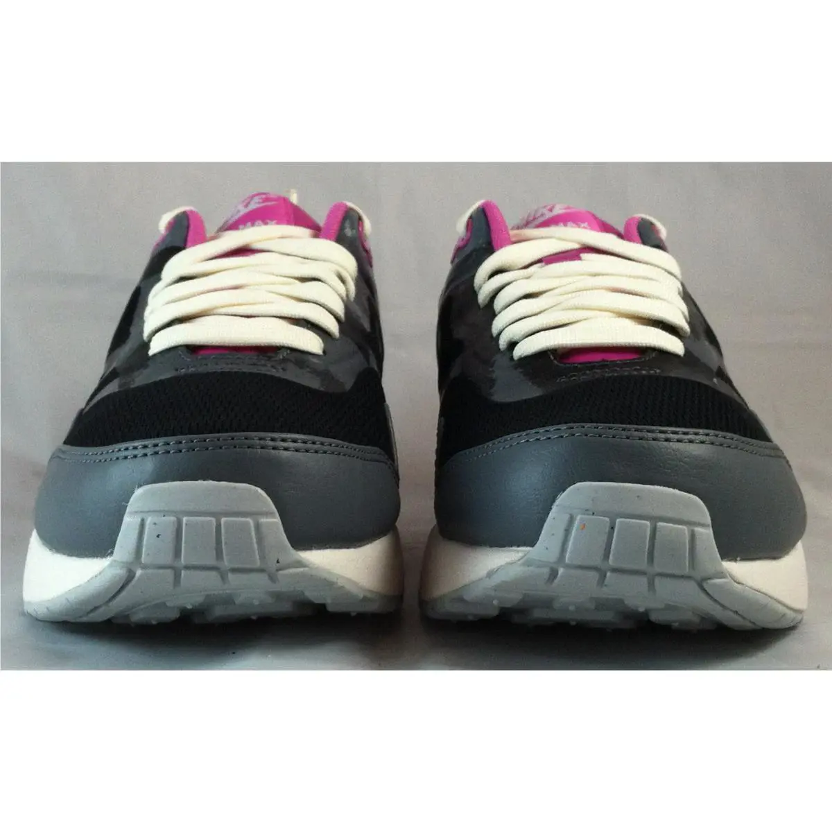Nike shoes - Black 7