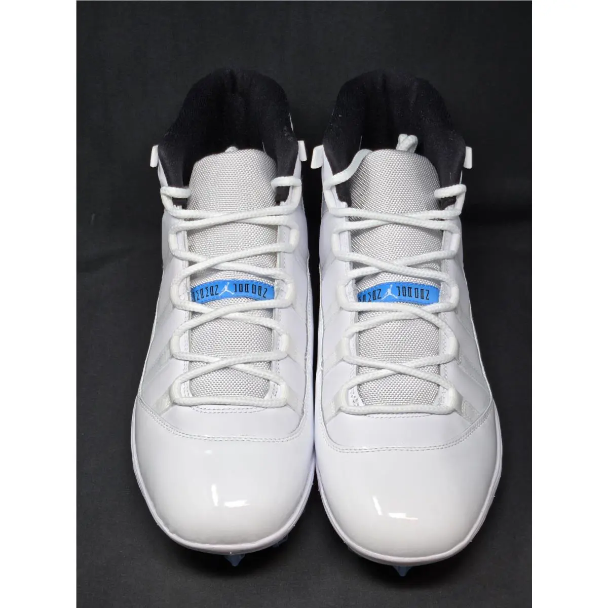 Nike shoes - Air Jordan 11 - Air - HM7324-104 - White 1