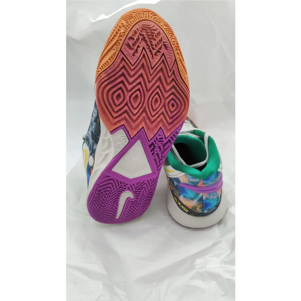 Nike shoes - Nike Kyrie 8 - Kyrie - CITRON TINT BLACK WHEAT GOLG 27