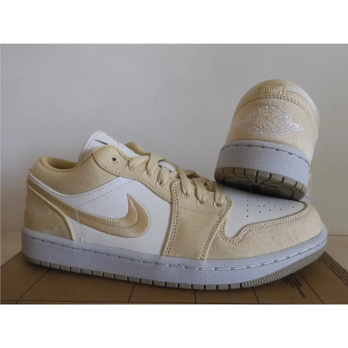 Nike shoes - Air Jordan 1 - Air - FN3722-701 - Gold 17