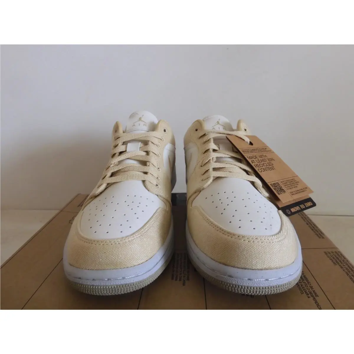 Nike shoes - Air Jordan 1 - Air - FN3722-701 - Gold 18