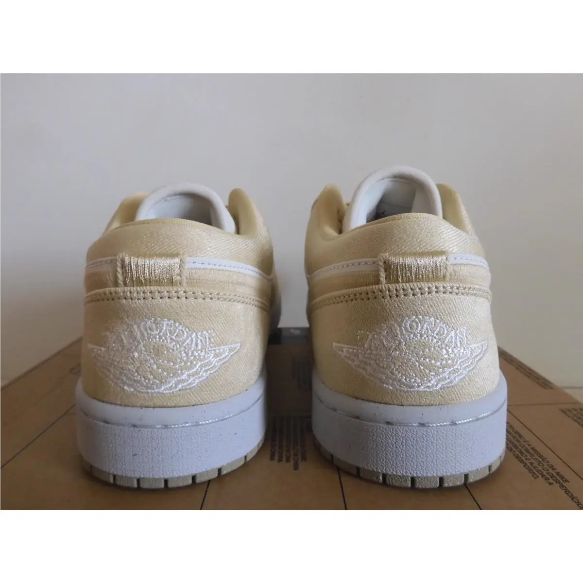 Nike shoes - Air Jordan 1 - Air - FN3722-701 - Gold 19