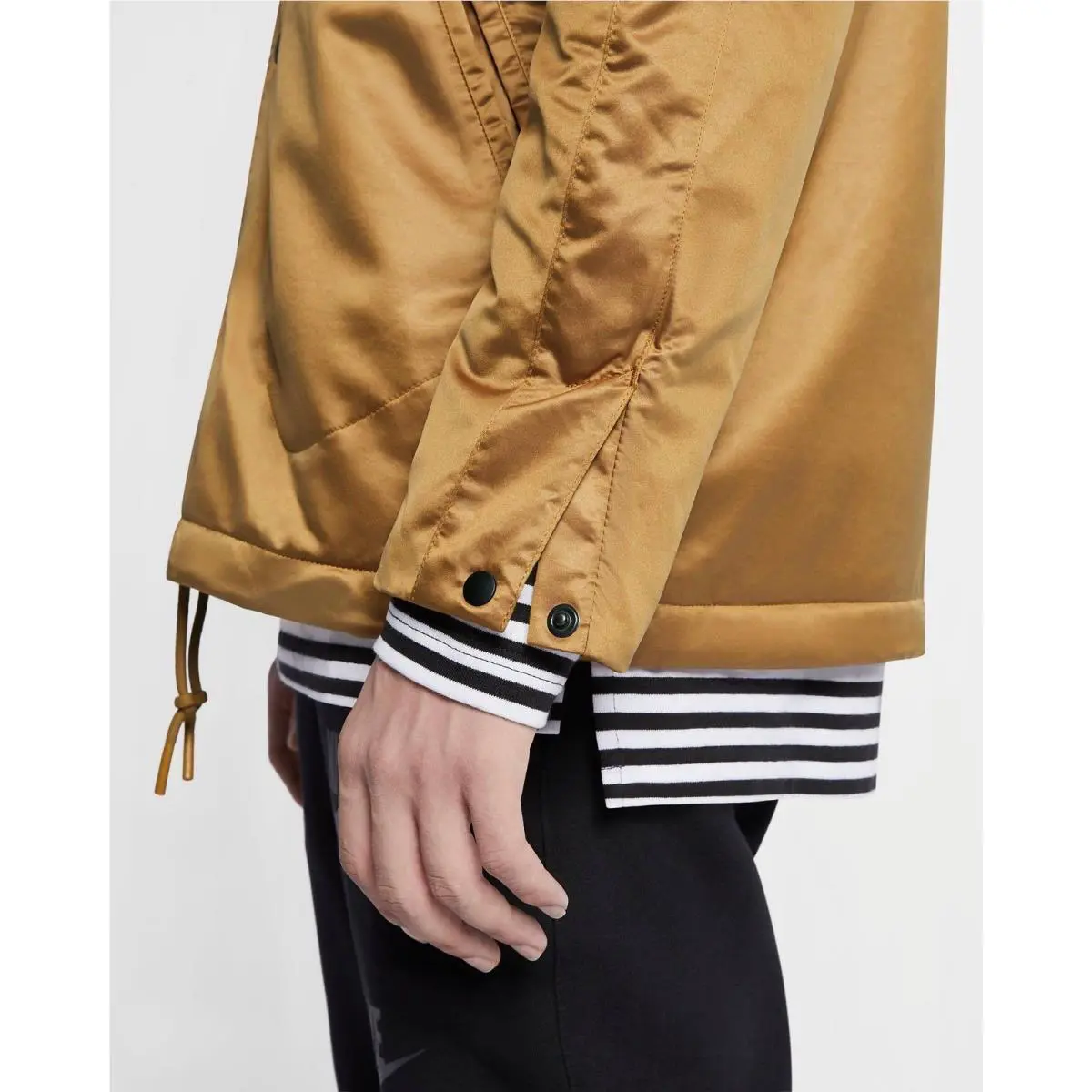Nike clothing - Bronze 4
