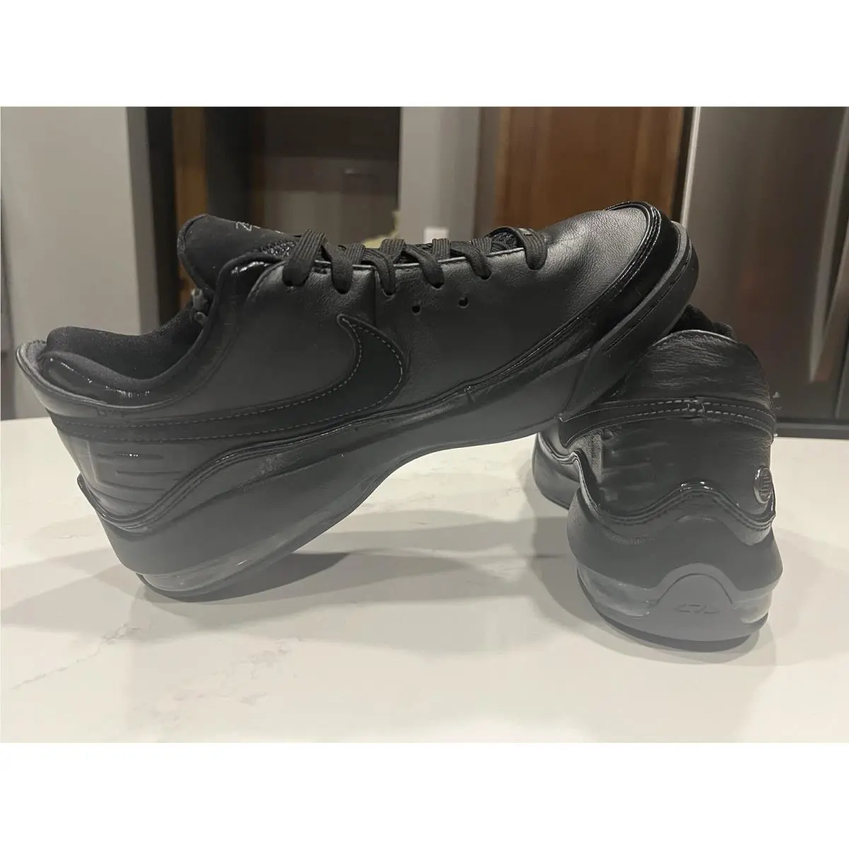 Nike shoes - Nike LeBron - LeBron - 395717-002 - Black 2