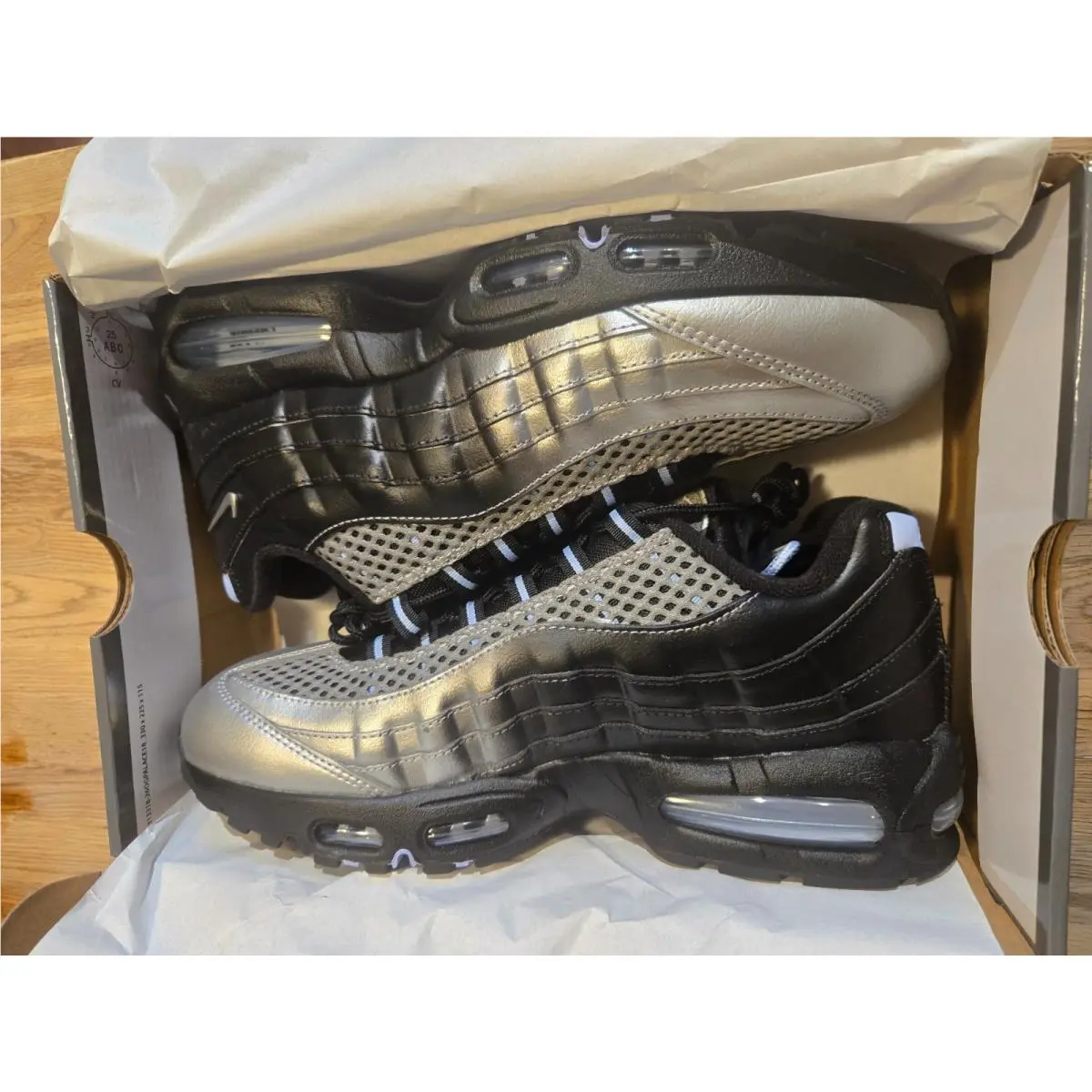 Size 11.5 - Palace Nike Air Max 95 Big Bubble Black / Metallic Silver/ Blue