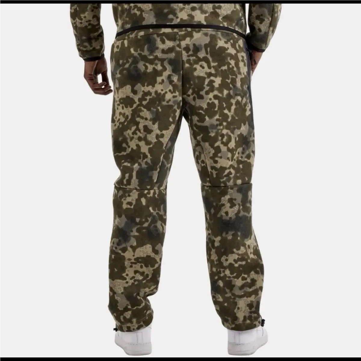 Nike clothing - Nike Tech - Tech - II1324276 - Camo (UPC: 198484446558) 0