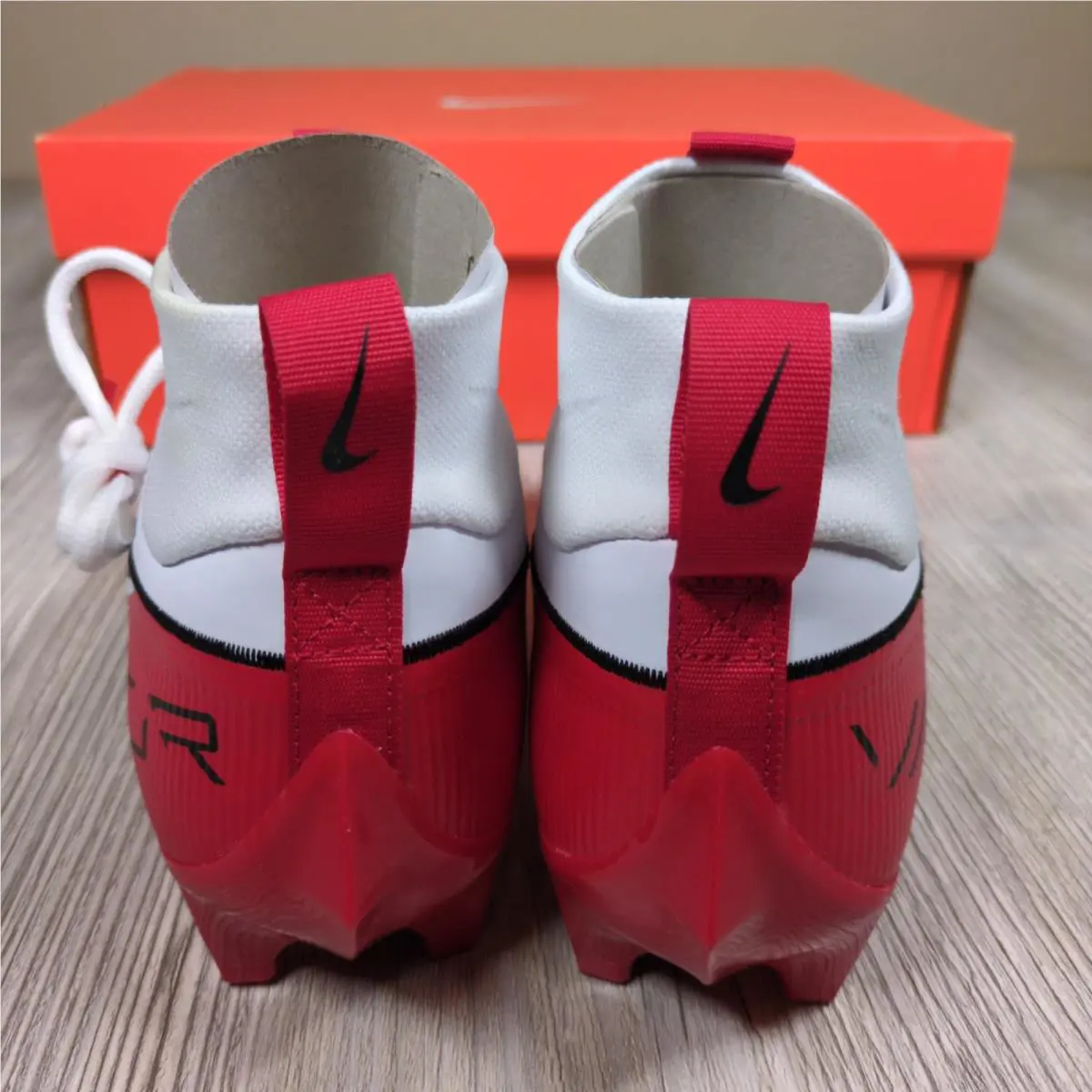 Nike shoes - FN7759108 - FN7759-108 - White 2