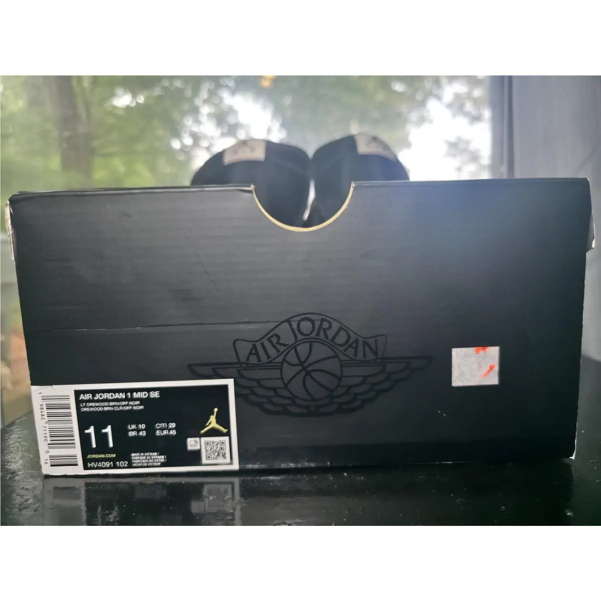 Nike shoes - Air Jordan 1 Mid SE - HV4091-102 - White 8