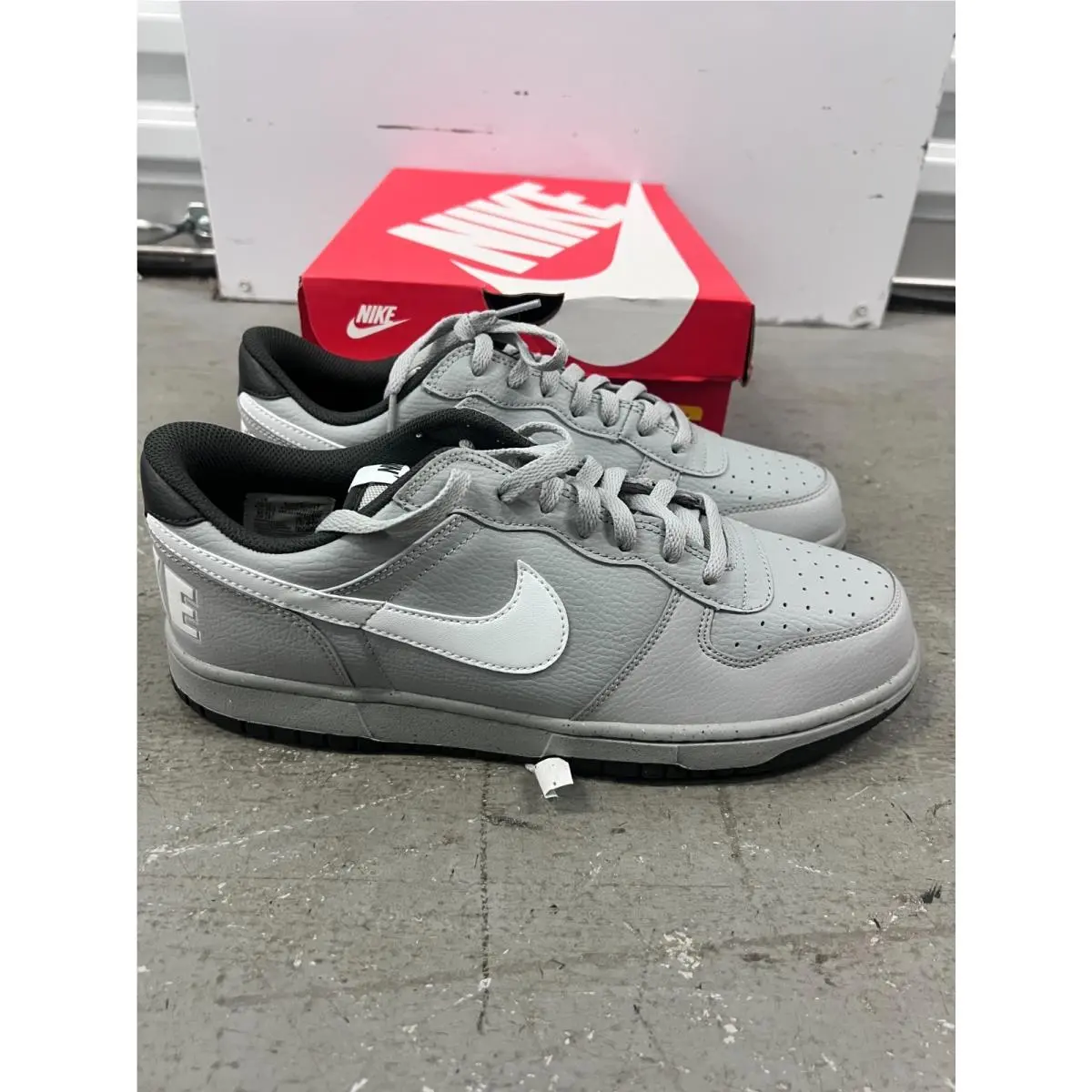 Nike Men`s Big Low Sneakers Size 8 355152-017 Grey/summit White