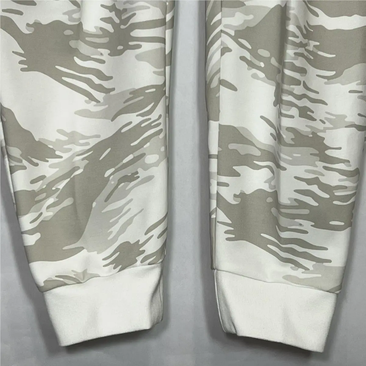 Nike clothing - CU4497-121 - CU4497121 - Summit White 6