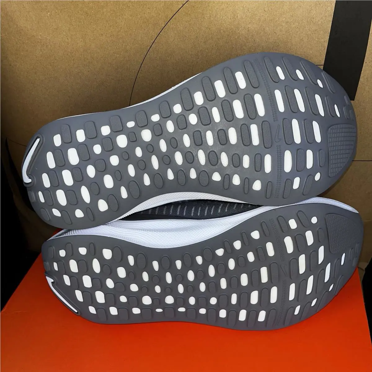 Nike shoes - Nike ReactX Infinity Run 4 - FJ1221 008 - Gray 4