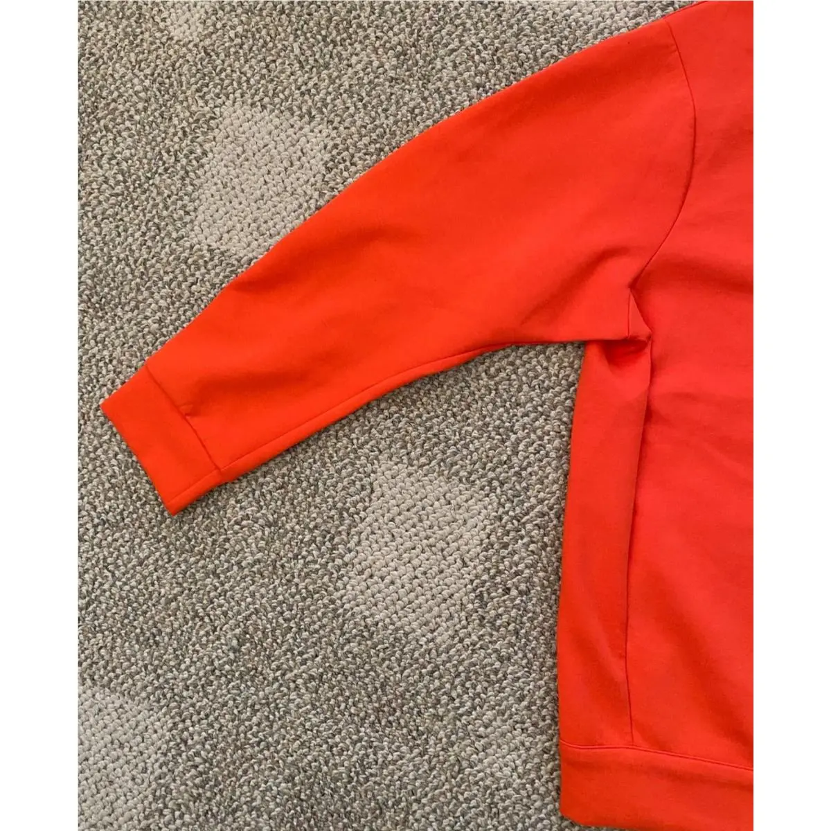 Nike clothing - HQ6964 - HQ6964 - Red (UPC: 198482220501) 1