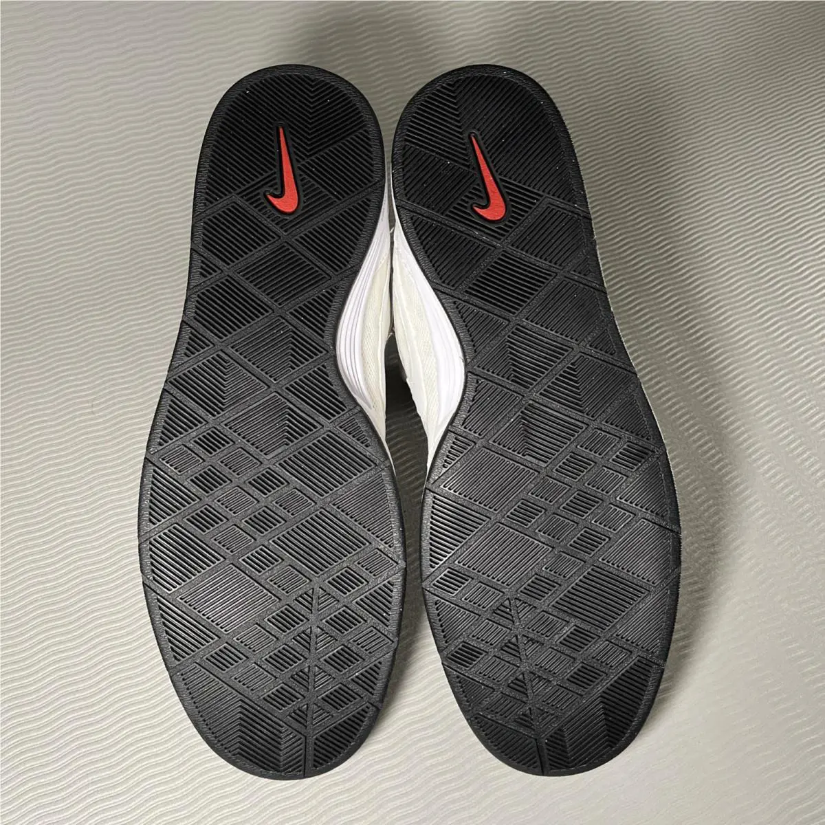 Nike shoes - Nike Mogan - Mogan - 487948-110 - White 5