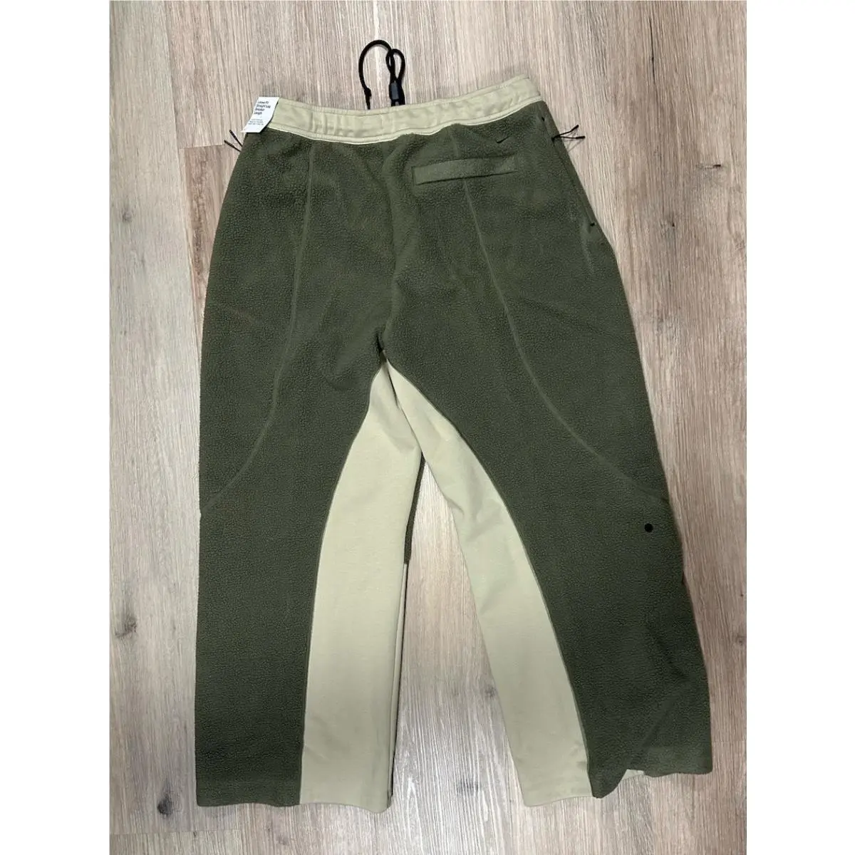 Nike clothing - IB3365 - IB3365 - Desert Khaki/Medium Olive/Black 0
