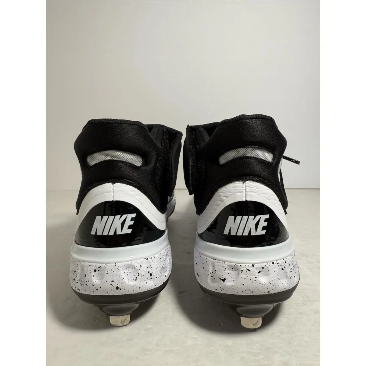 Nike shoes - Nike Alpha Huarache Elite 4 - FD2744-107 - White 3