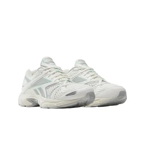 Reebok shoes (UPC: 197323321698) 0