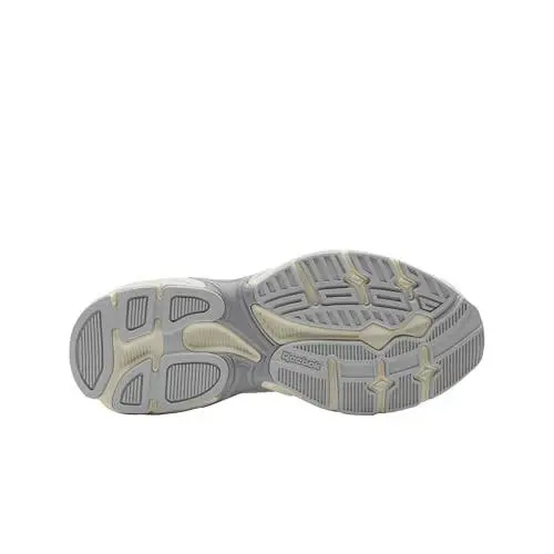 Reebok shoes (UPC: 197323321698) 2