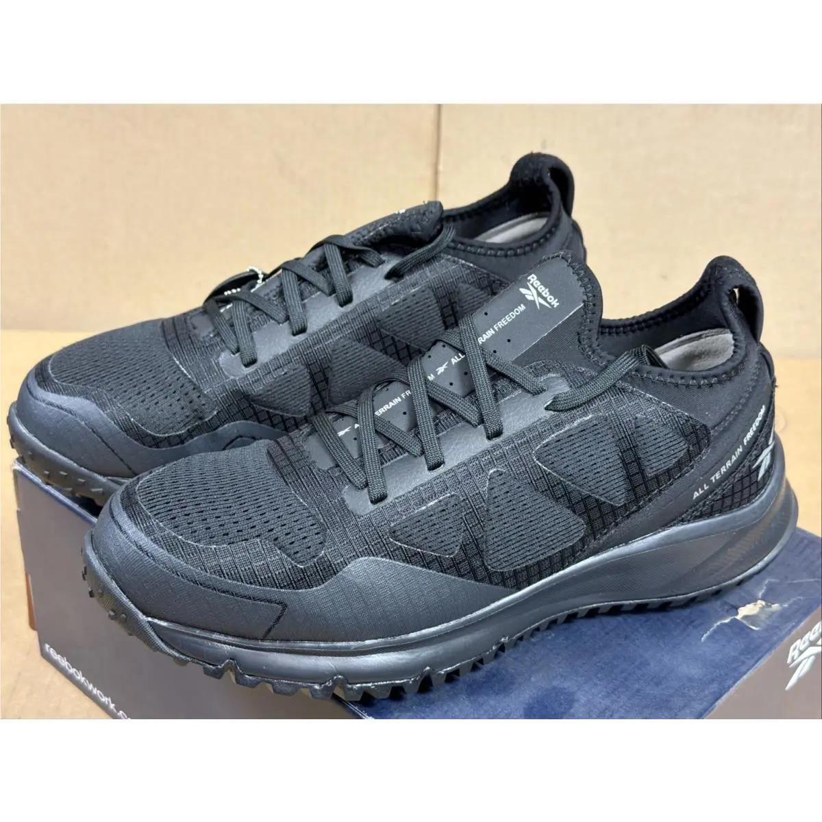 Reebok shoes - RB4090 - RB4090 Size - Black 4