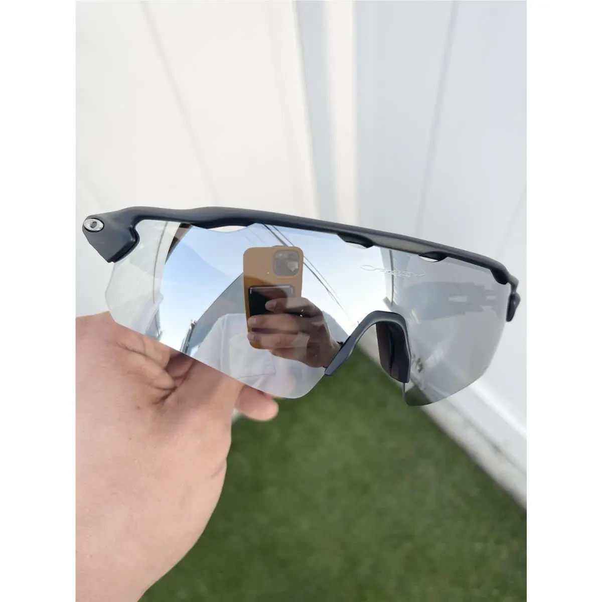 Radar EV OO9208 9208 Black Silver Chrome Prizm Case Included by Oakley