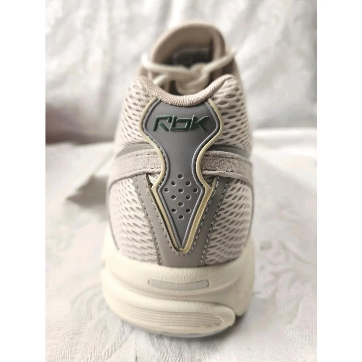 Reebok shoes - Reebok Premier Trinity - Premier Trinity - 100974434 - cream (UPC: 197225141523) 2