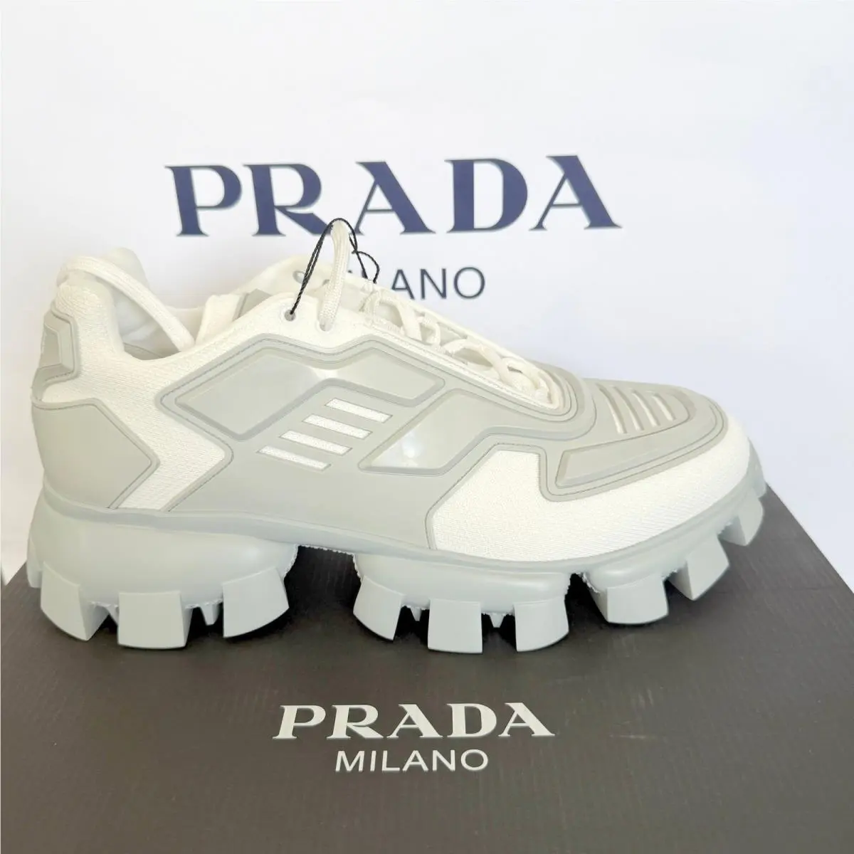 Prada 2EG293 Men`s Cloudbust Thunder Sneakers White Trainers Luxury Shoes UK 11
