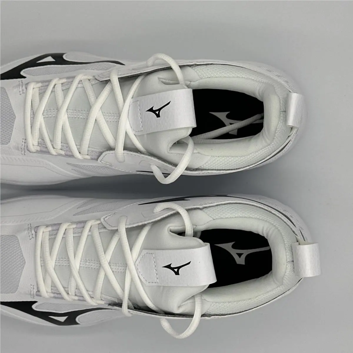 Mizuno shoes - Mizuno Wave Momentum 2 - Wave Momentum - White (UPC: 0889961458118) 10