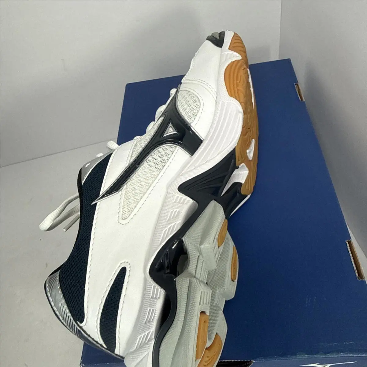 Mizuno shoes - Mizuno WAVE BOLT 7 - WAVE BOLT - 4302380051 - White 6