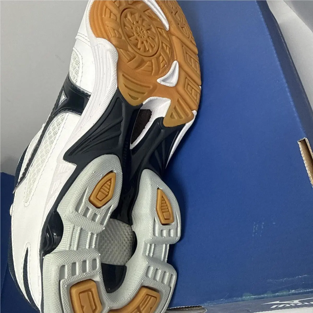 Mizuno shoes - Mizuno WAVE BOLT 7 - WAVE BOLT - 4302380051 - White 7