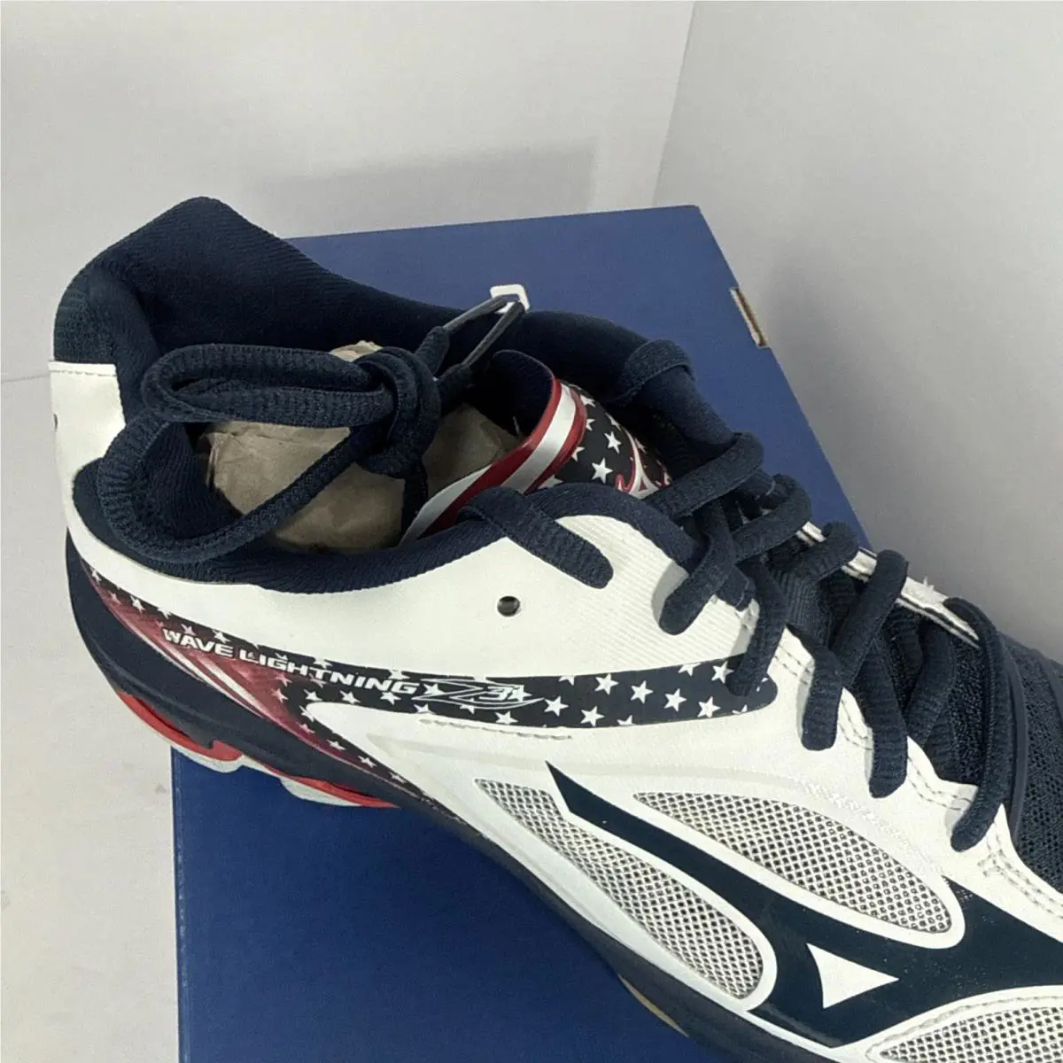 Mizuno shoes - Mizuno Wave Lightning Z3 - Wave Lightning - White 3