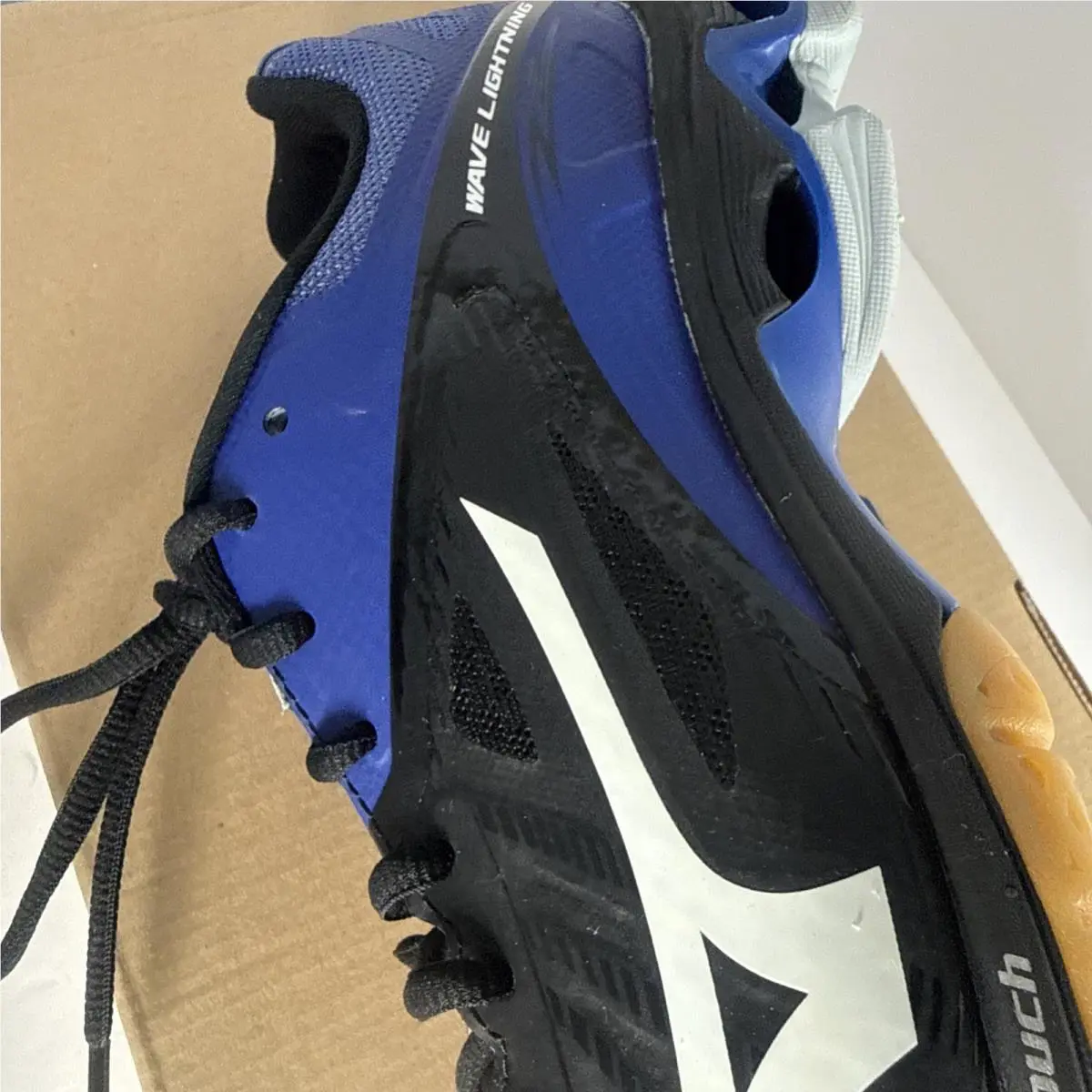 Mizuno shoes - Mizuno Wave Voltage - Wave Voltage - Blue 9