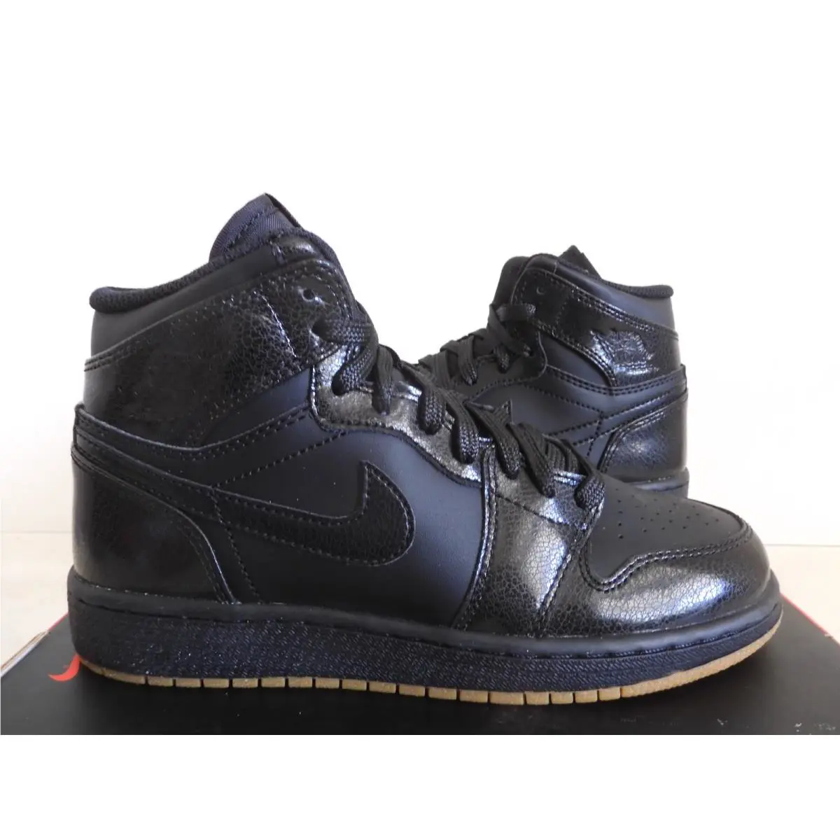 Nike shoes - Air Jordan 1 - Air - Black 8