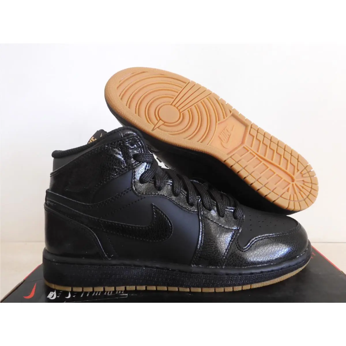Nike shoes - Air Jordan 1 - Air - Black 23