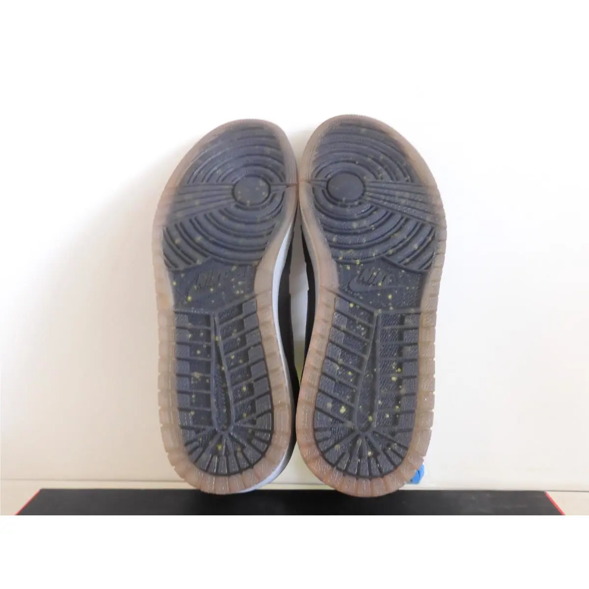 Nike shoes - Air Jordan 1 - Air - 579591-012 - Black 37