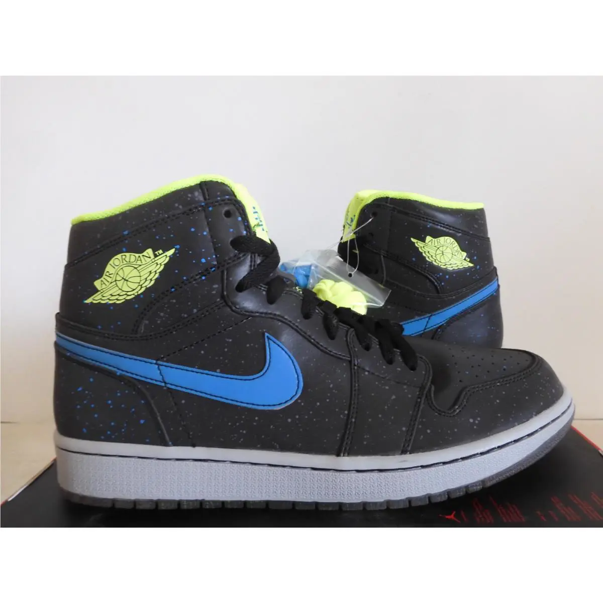 Nike shoes - Air Jordan 1 - Air - 579591-012 - Black 32
