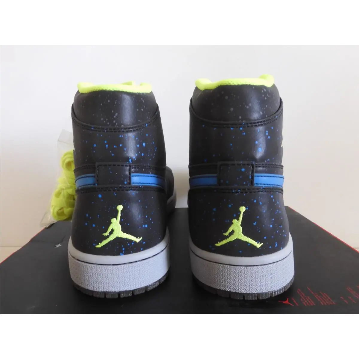 Nike shoes - Air Jordan 1 - Air - 579591-012 - Black 35