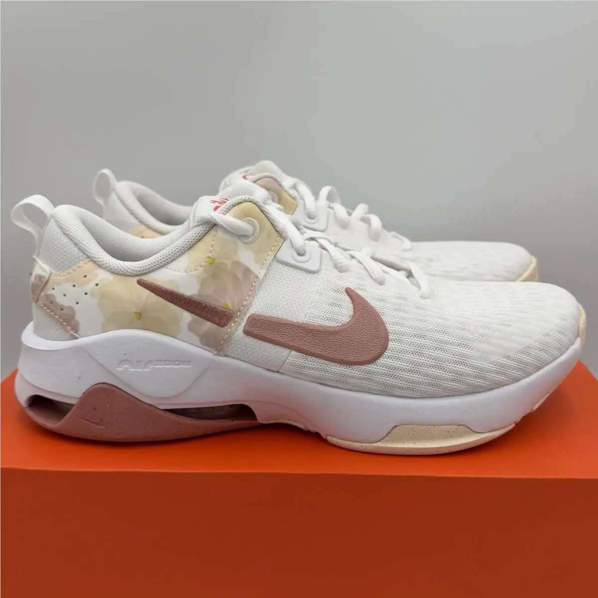 Nike Zoom Bella 6 Prm DZ1347-100 White Guava Ice Women`s Shoes Size 9