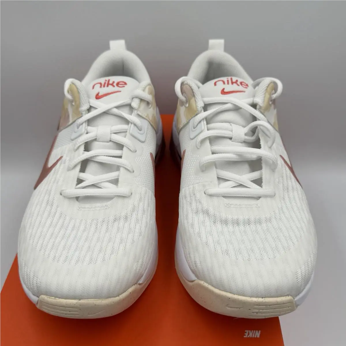 Nike shoes - Nike Zoom Bella - Zoom Bella - DZ1347 100 - White 1