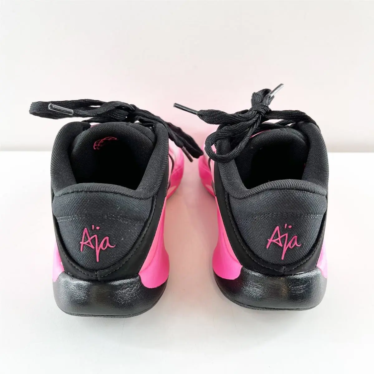 Nike shoes - Pink 2