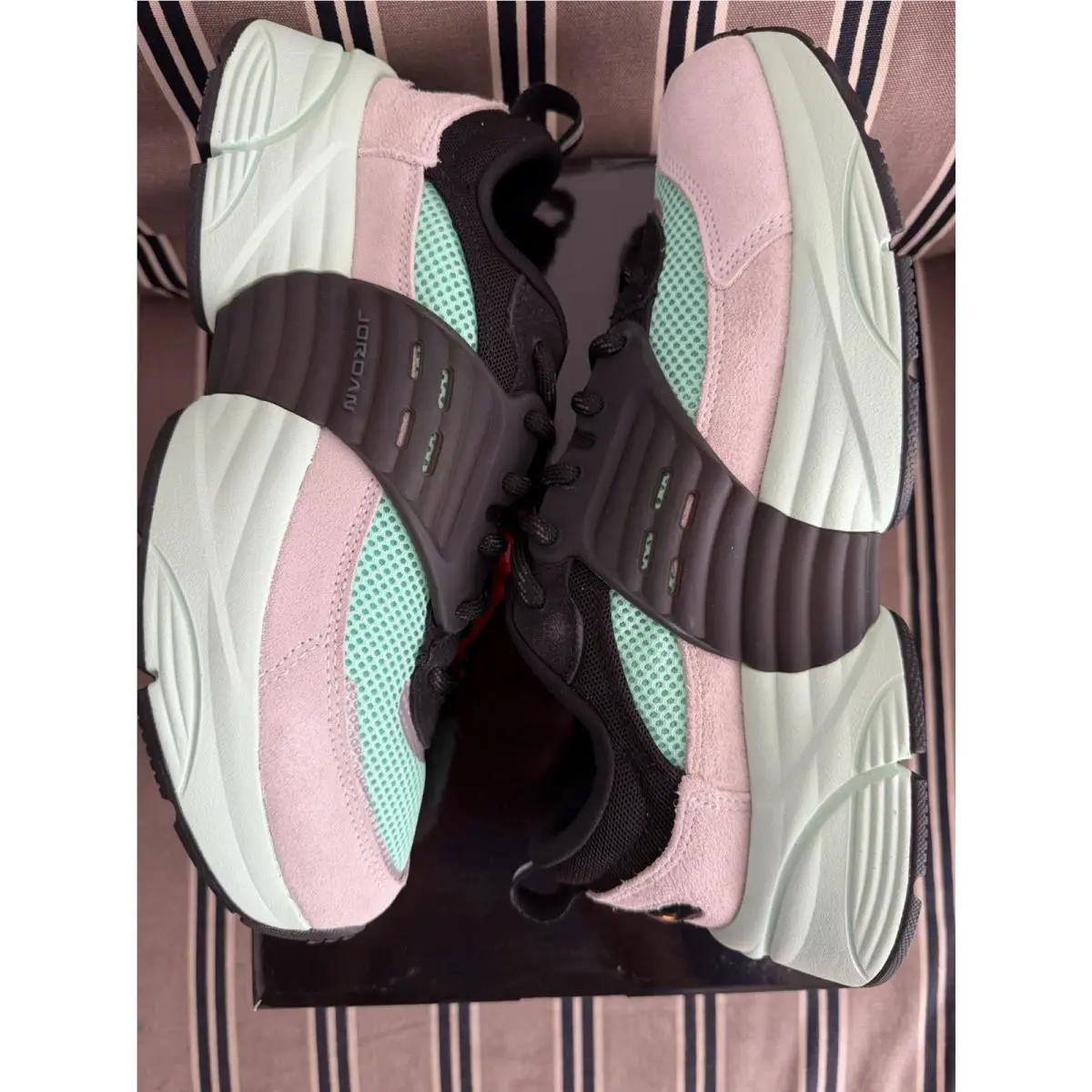 Nike shoes - Jordan Trunner - Trunner - Black/Neutral Grey/Mint Foam/Green Glow 4