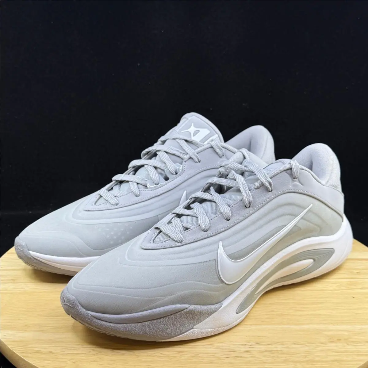 Nike shoes - Gray 0
