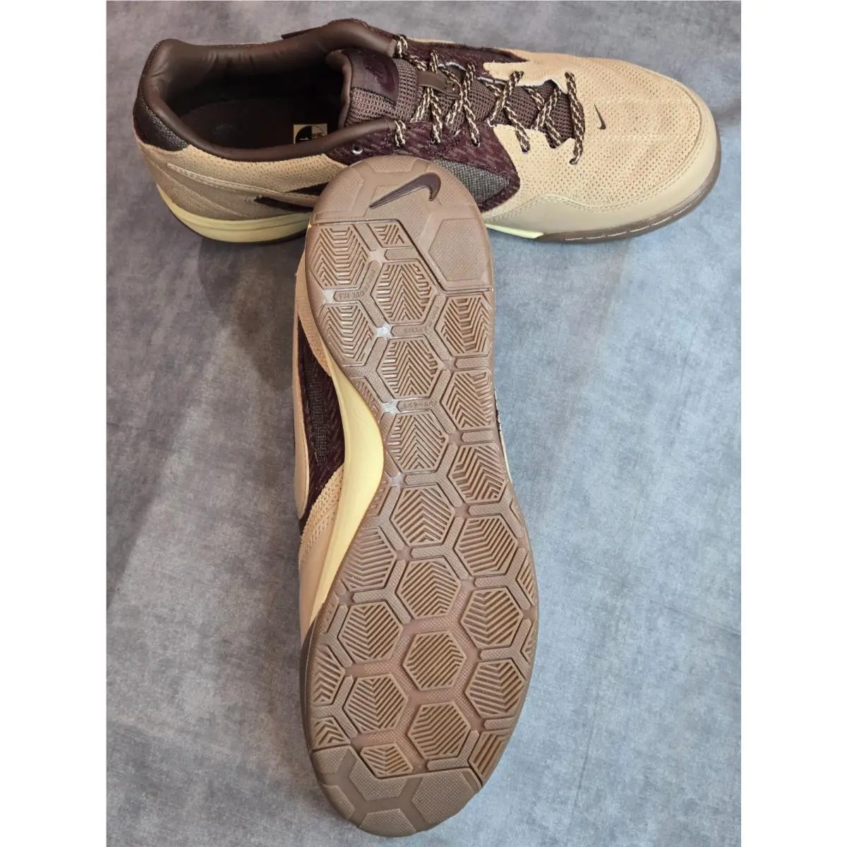 Nike shoes - Nike Gato - Gato - IB6650-200 - Brown 3