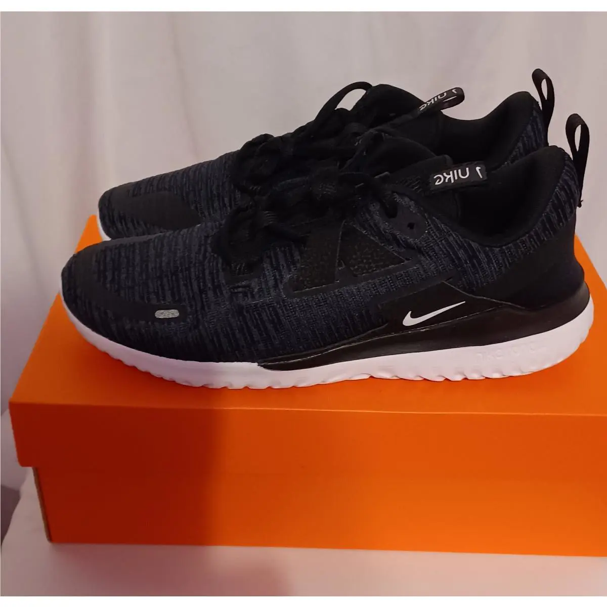 Nike shoes - Nike Renew Arena - Renew Arena - Black 0
