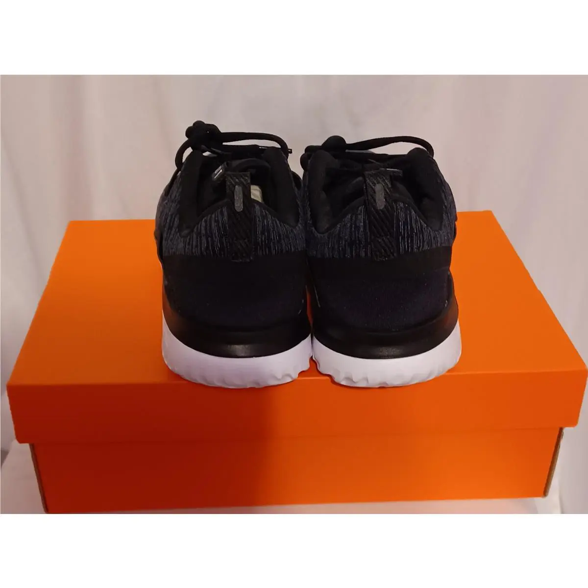 Nike shoes - Nike Renew Arena - Renew Arena - Black 3