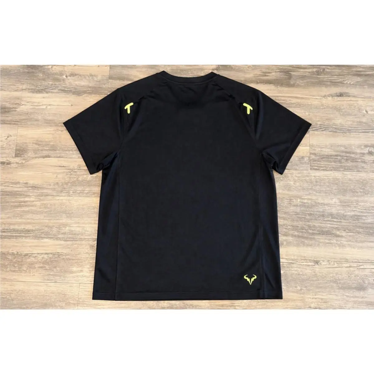 Nike clothing - Official Rafael Nadal collection - Official Rafael Nadal collection - Black/Volt (UPC: 0194494107120) 0