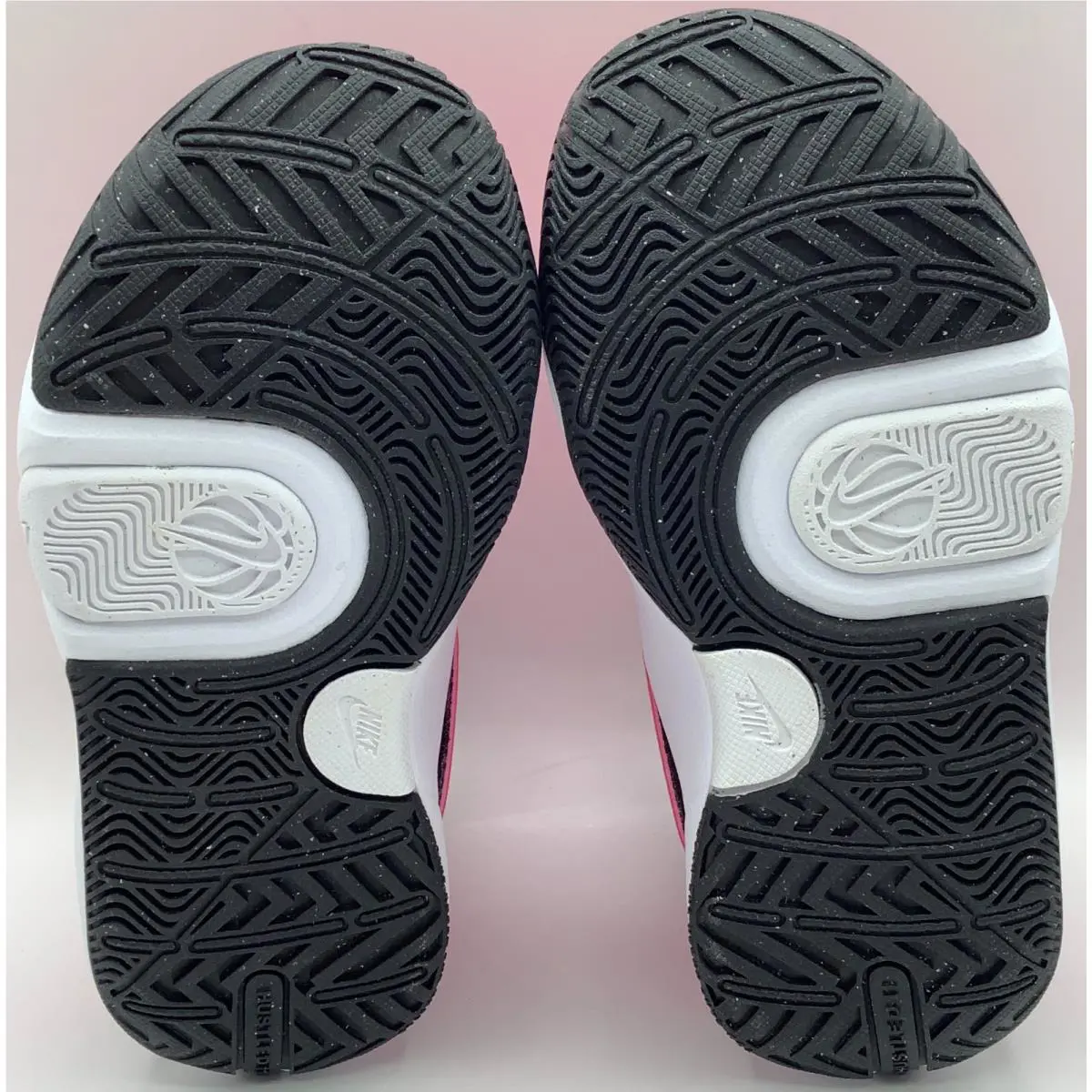 Nike shoes - Pink 4