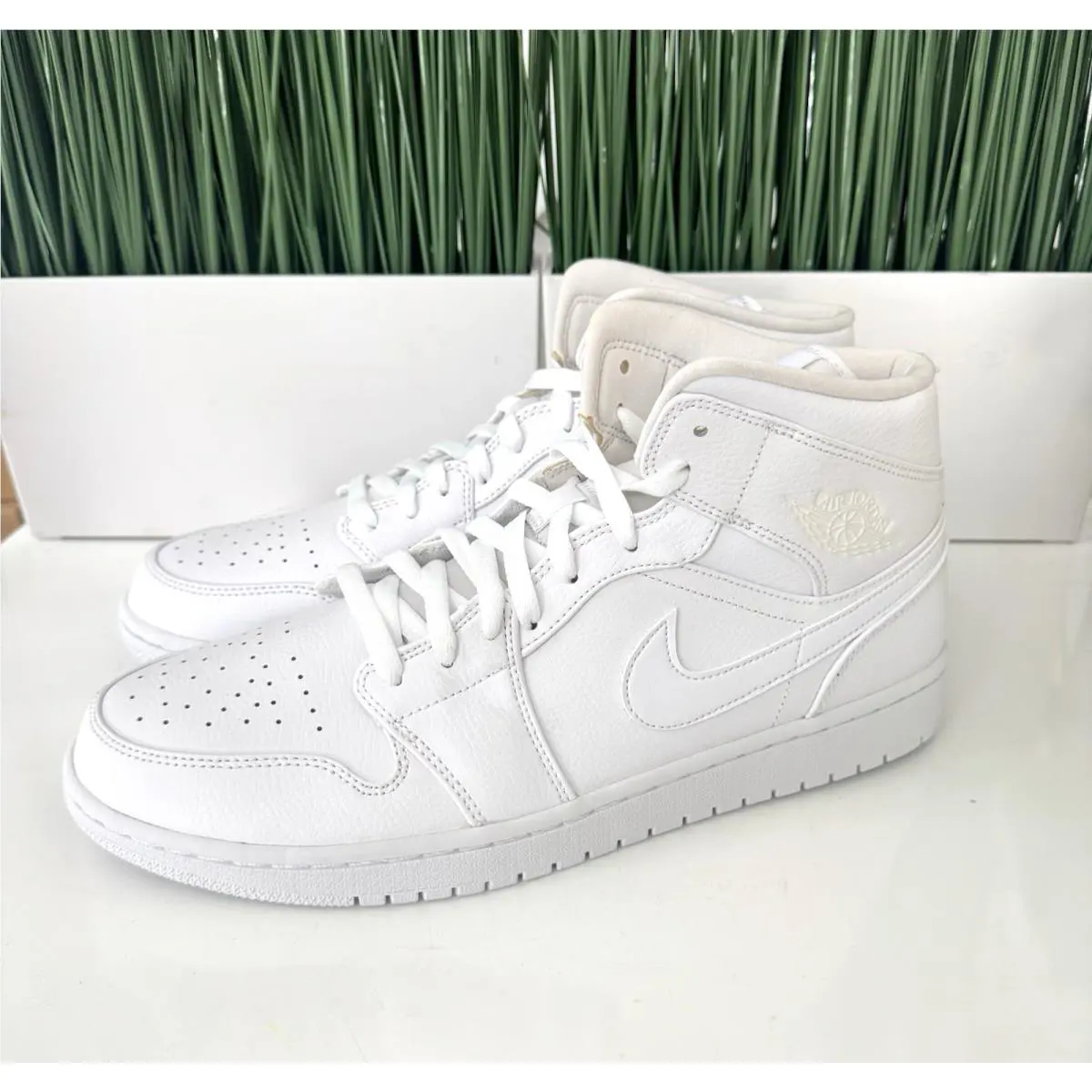 Nike Air Jordan 1 Mid Nby Triple White Mens Shoes 554724-129 Size 13