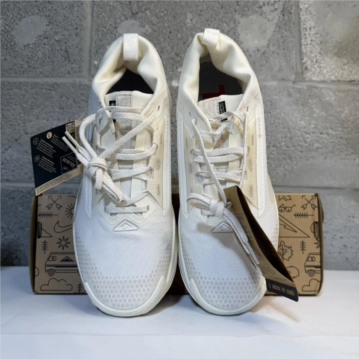 Nike shoes - Nike Pegasus Trail 5 GTX - FQ0908-100 - Beige 1